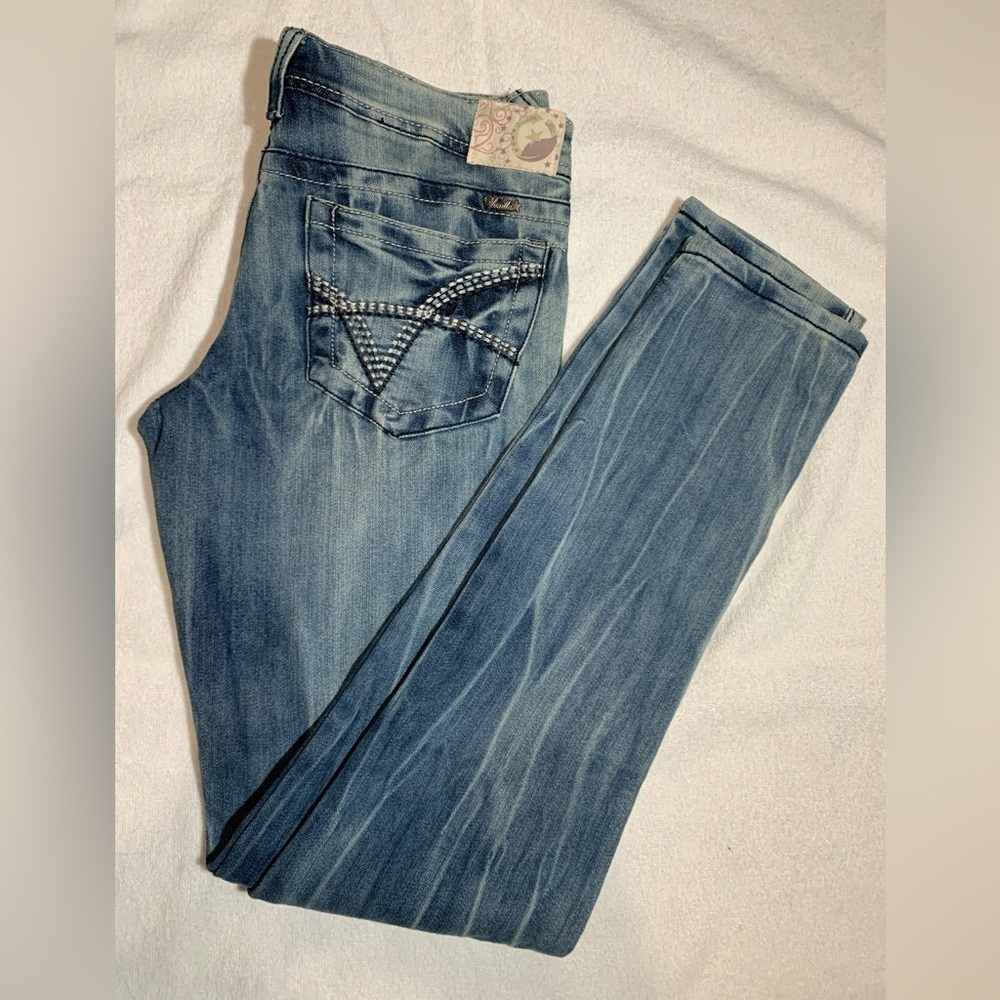 NWT Vintage Vanilla sky distressed skinny jeans size 9